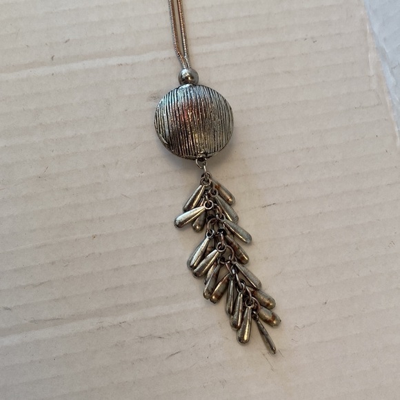 Necklace dangle pendant silver tone statement serpent chain - Picture 3 of 9